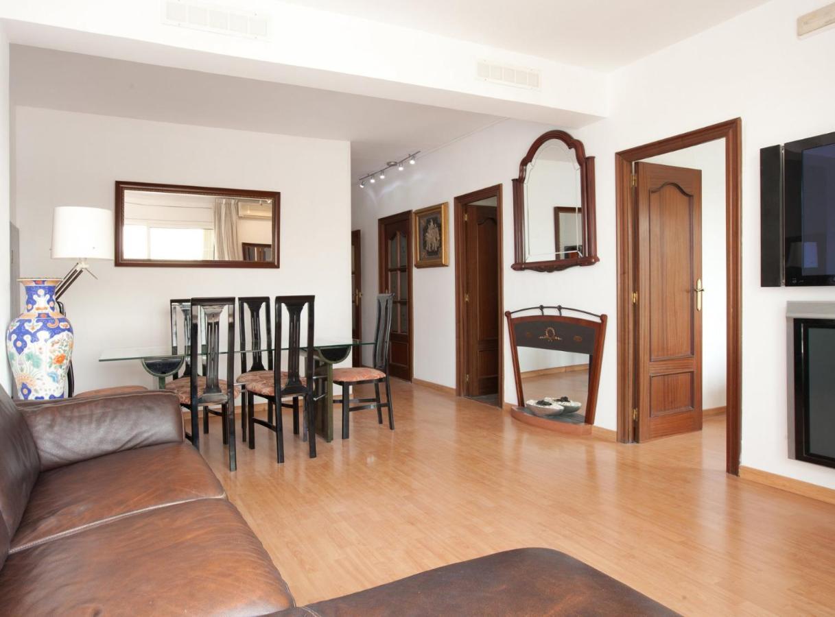 Rambla Cat - Penthouse With Terrace Apartment Barcelona Bagian luar foto